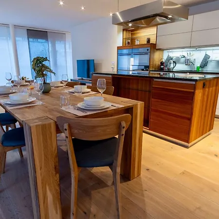 Mountain View Апартаменти *